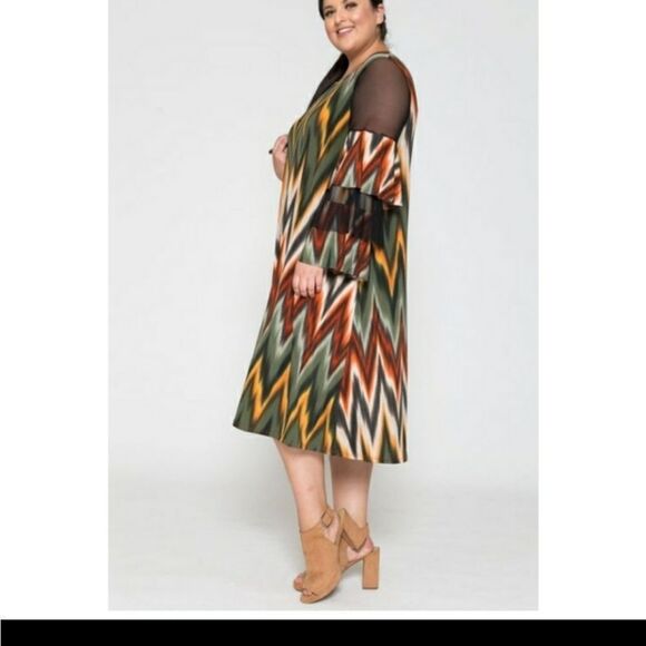 Chevron Print Round Neck Ruffle Sleeve Plus Size Dress Sz 1x2x3x - Picture 4 of 12